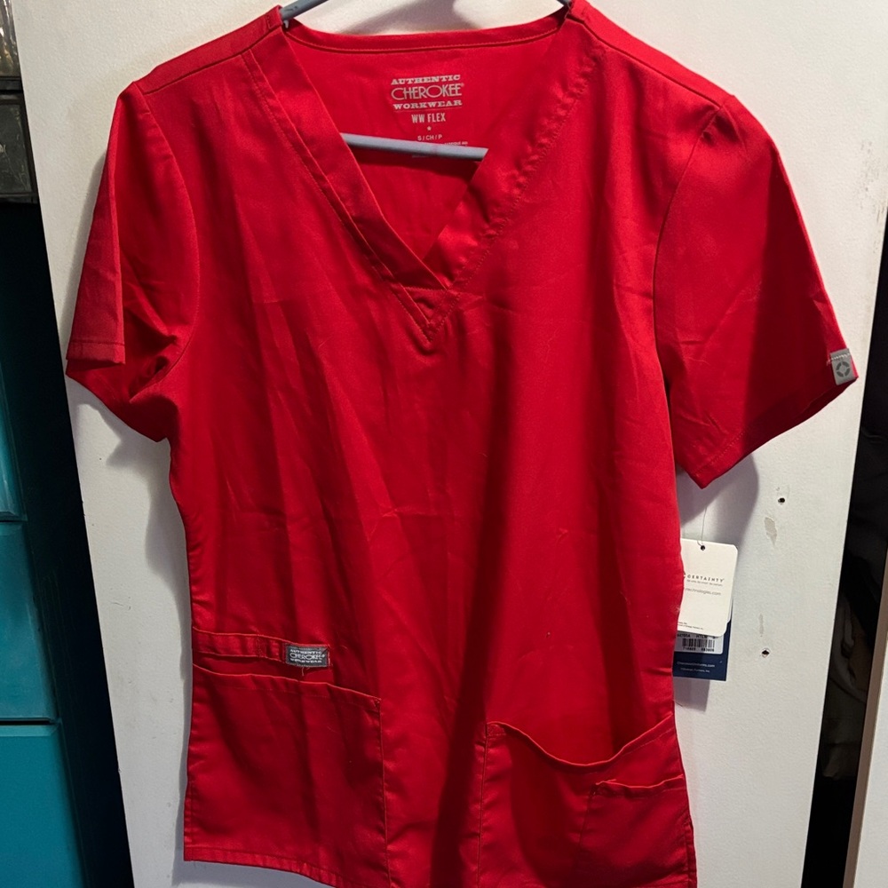 Cherokee Women's Bright Red Short Sleeve Top